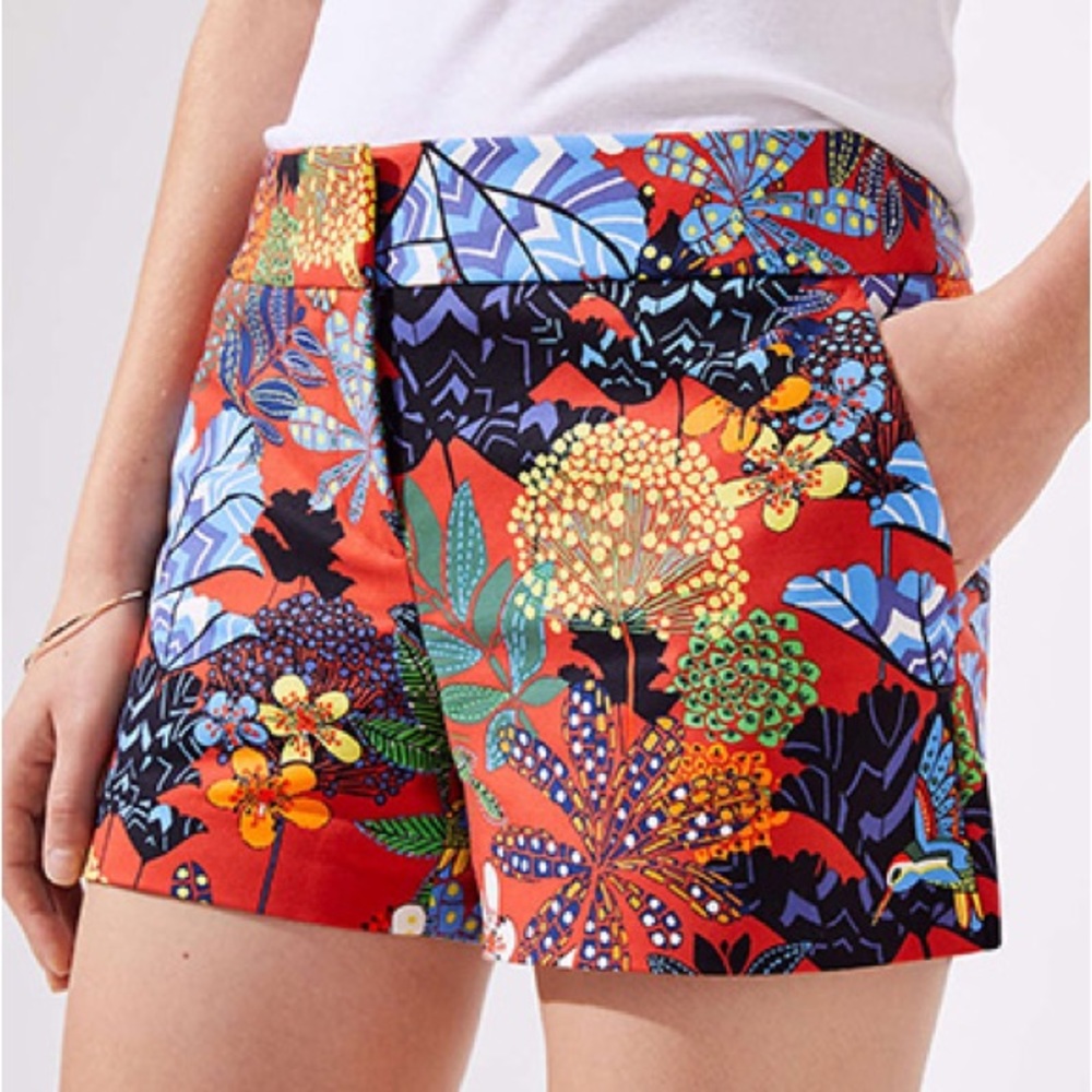 Floral Print Red Women's Shorts